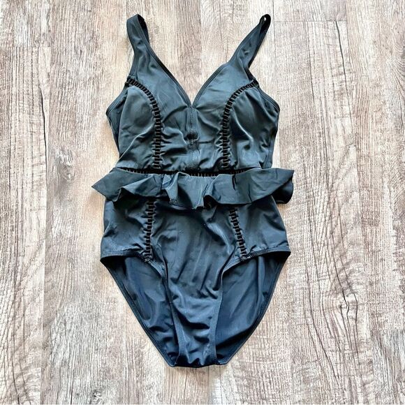 Black one piece swimsuit solid cutouts size 10 adjustable straps v neck - Picture 2 of 5